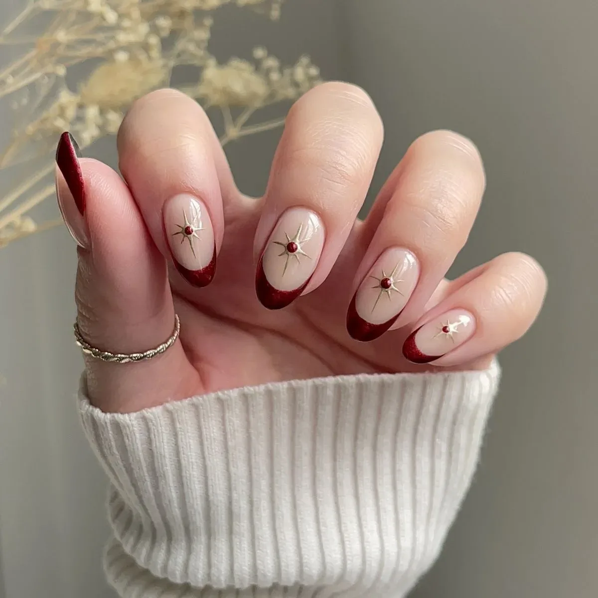 What are some creative Christmas nail patterns beyond traditional designs What are some creative Christmas nail patterns beyond traditional designs