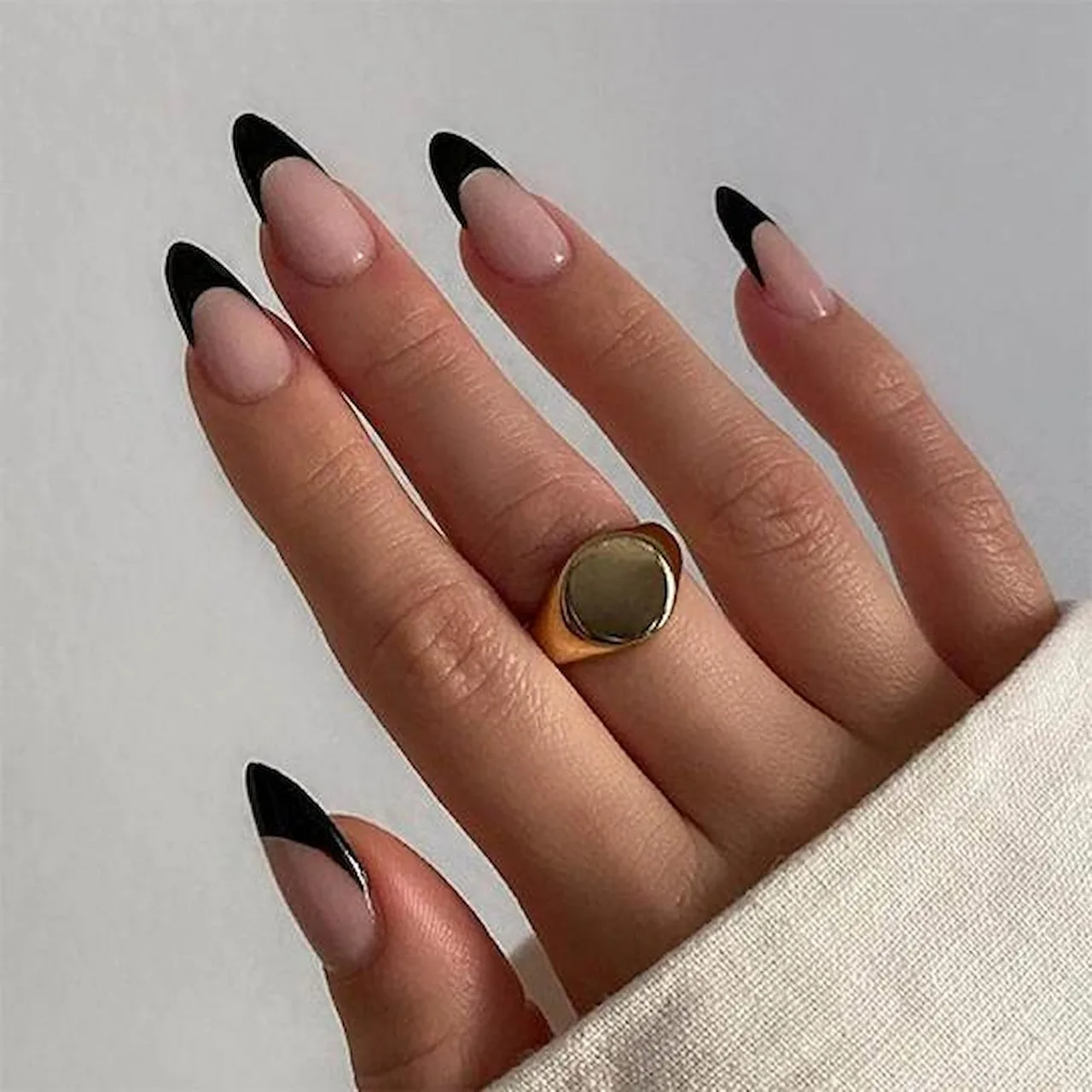 What are some edgy black nail design ideas