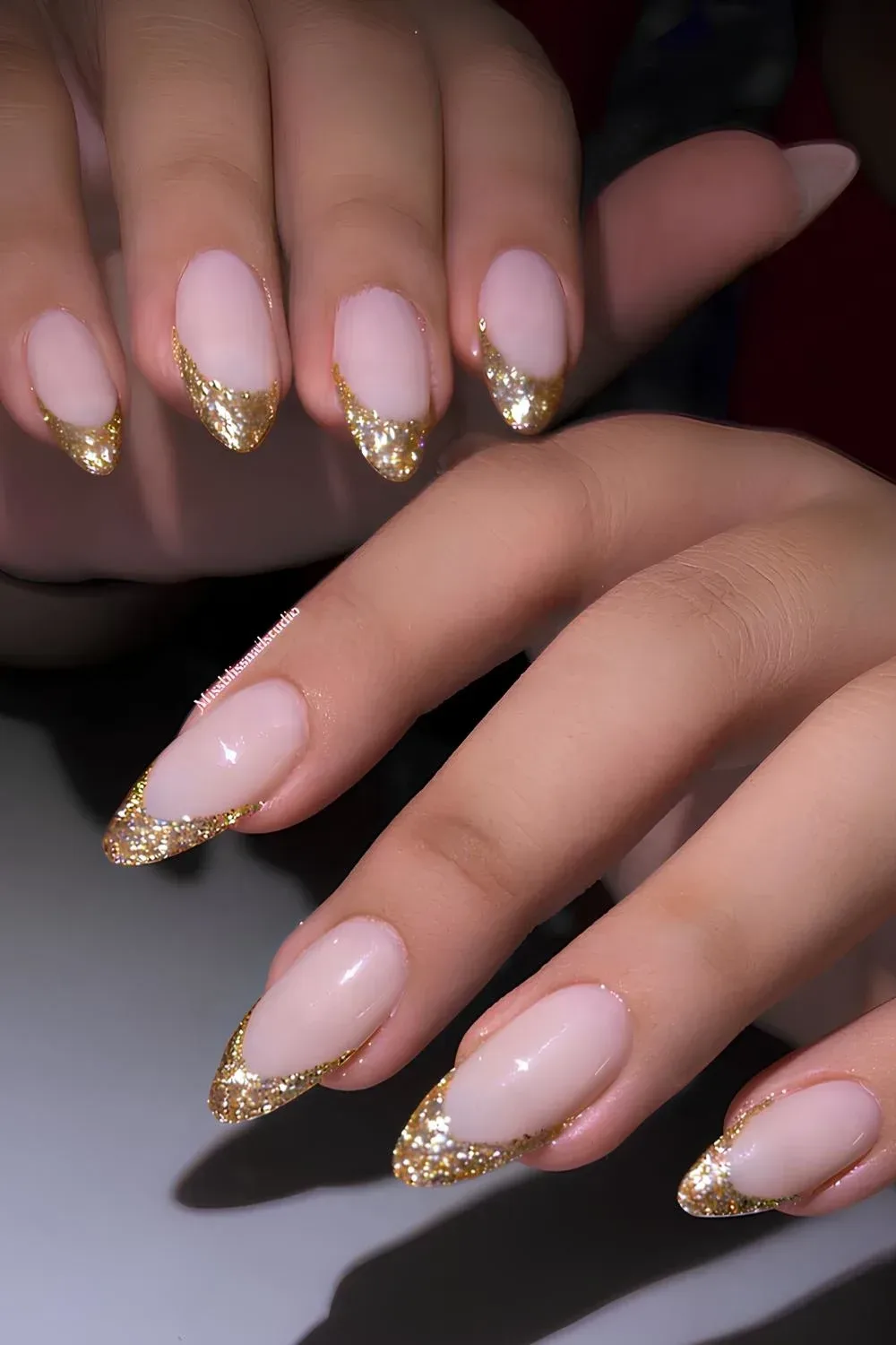 What are the best techniques for gold tip nails