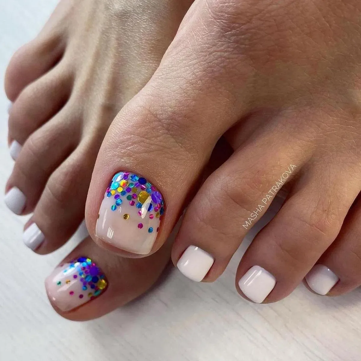 What are the best toe nail designs for summer and spring