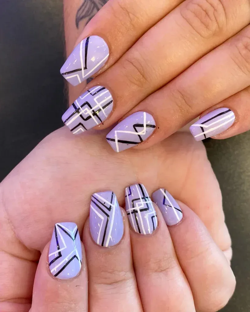 What are the most popular line art nail design ideas