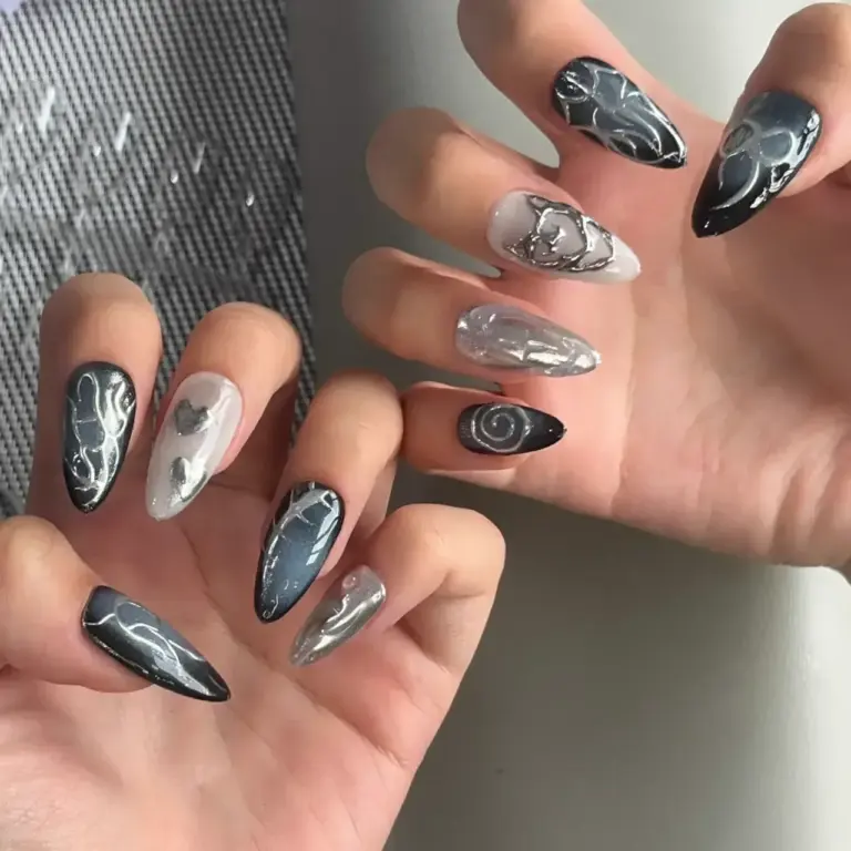 What are Y2K Nails