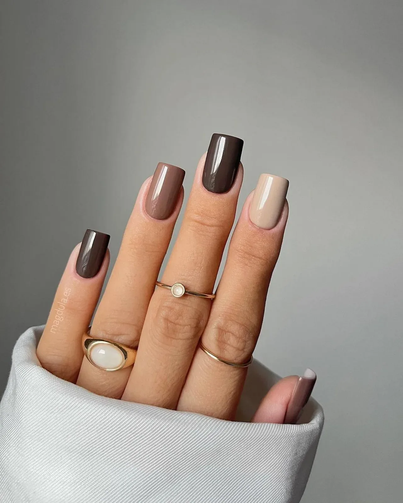 What brown nail design ideas are suitable for different seasons